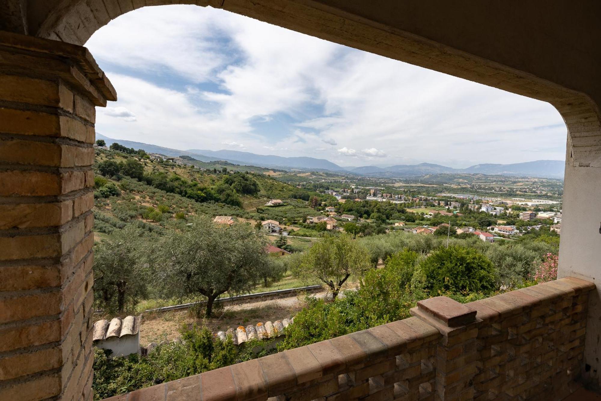 B&B Villa Dei Desideri Chieti Exterior foto